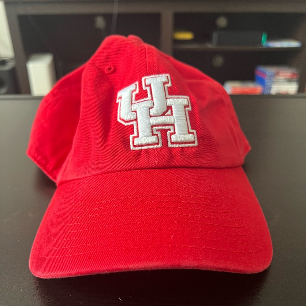 University of Houston Strapback Hat. One size fits most.